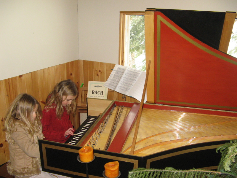 Zoom in Isabella & Willow.jpg