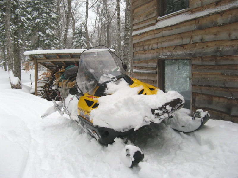 Jan 2008 Skidoo & above windowSnow Jan 2008 Skidoo & above windowSnow