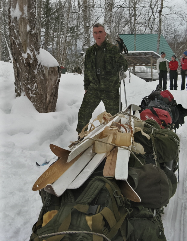 Zoom in Packing out.