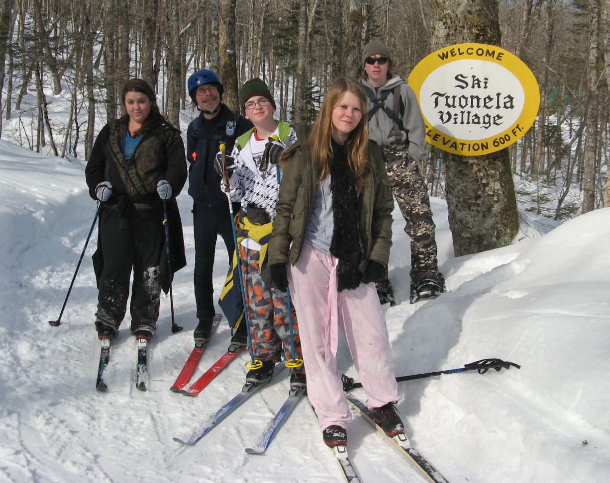 Zoom in Tim group social services 09.jpg