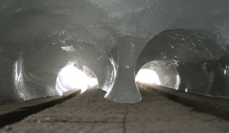 Twin tunnels.jpg Twin tunnels.jpg