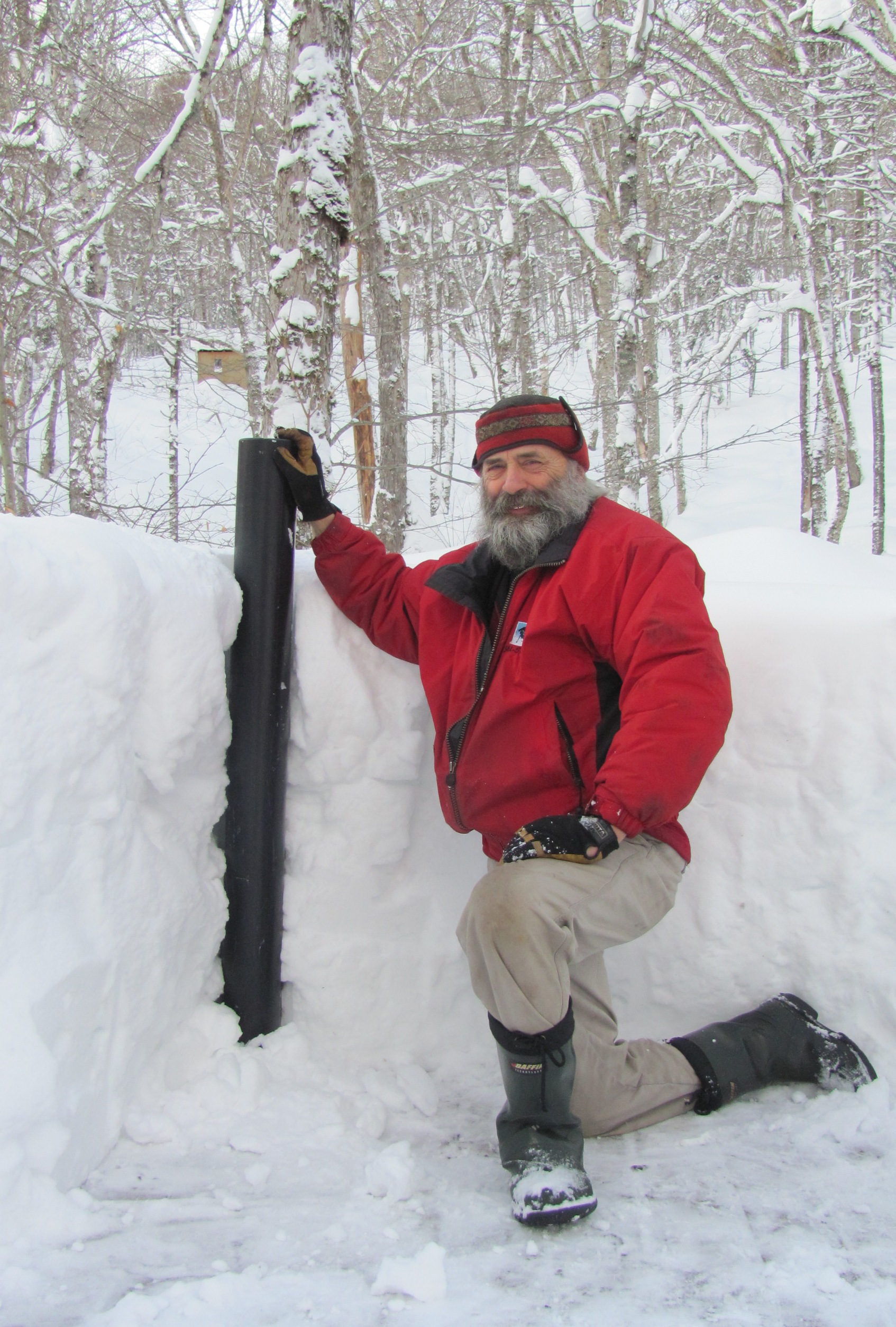 Zoom in Snowpack Jan 05 2014.jpg