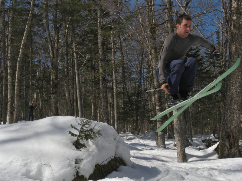 Zoom in Chris Takes air